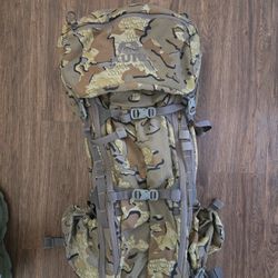Kuiu Pro 7800, L/XL Hip Belt, Extra Tall Frame