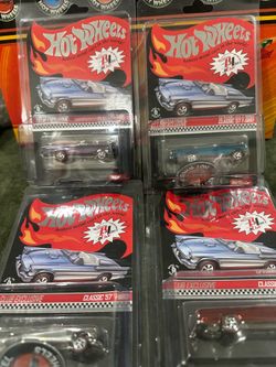 Hot Wheels 2012 RLC Redline Club 57 T Bird Set