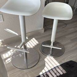 Modern White Adjustable Bar Stools – Set of 2 – Excellent Condition 