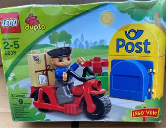 New Lego Duplo 5638 Postman 2009
