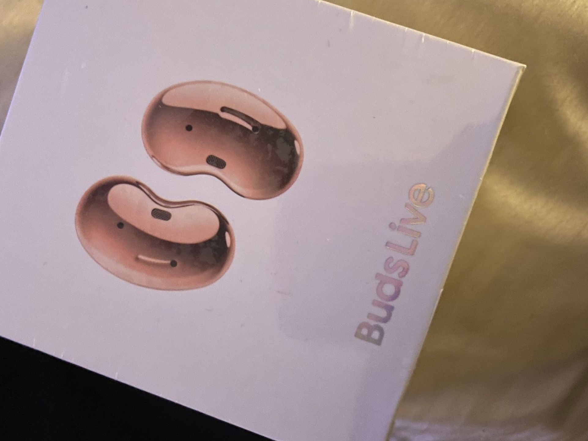 Rose Gold Samsung Galaxy Buds