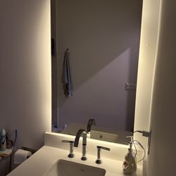 Floating Mirror With Lights