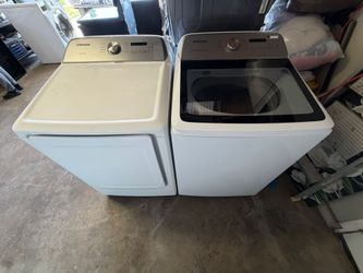 Set of washer and electric dryer samsung everything working perfect condition 👌