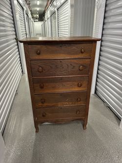 Vintage solid-wood 5-drawer dresser