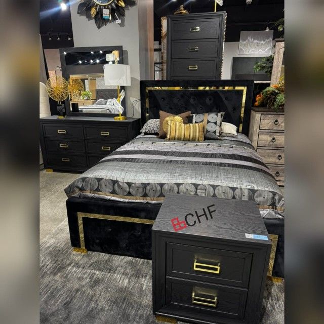 4 Piece Queen / King Size Bedroom Set ( Included Bed Frame , Dresser , Mirror, Nightstand ) // July 4th Special Sale