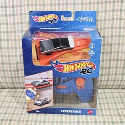 Hot Wheels RC Cybertrack Toy Car - NEW!