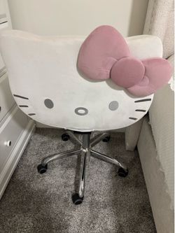 Impression Vanity Chair