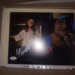 Stranger Things Autograph JSA 