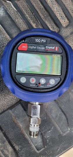 Crystal Digital Gauge 100 PSI