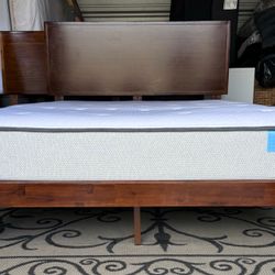 Mid Century Full Bed 