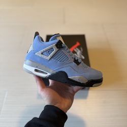 Nike air Jordan retro 4 university blue size 5.5Y