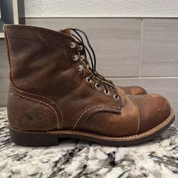 Red wing Iron Ranger 6” boot
