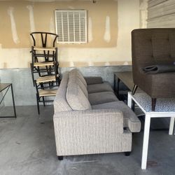 Furniture Everything For 150 Need Gone Today 