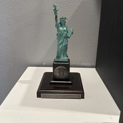Small Statue Of Liberty