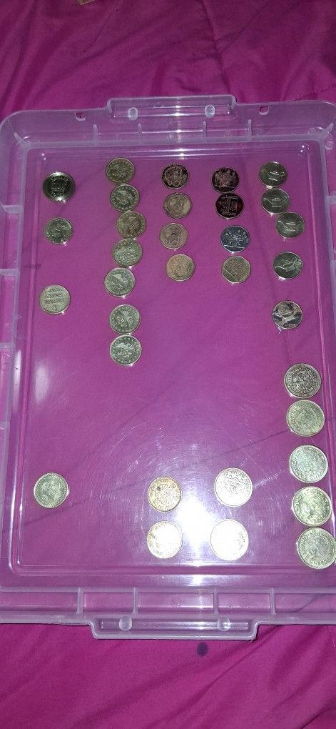 Lot Of Game Tokens Including Aladdin Chuck E. Cheese