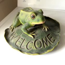 Realistic, Frog Statue For The Garden