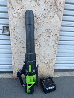 Greenworks Pro Cordless Leaf Blower 60V 700 CFM + Rapid Charger WITHOUT BATTERY