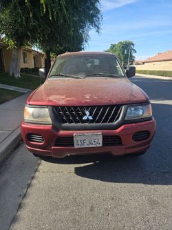2001 Mitsubishi Montero
