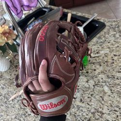 Walnut a2000