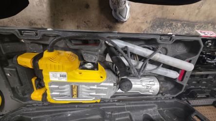 DeWalt Power Drill Hammer with Case