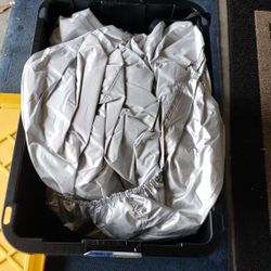 TUNDRA PARTS..OEM COVER..WHEEL COVERS
