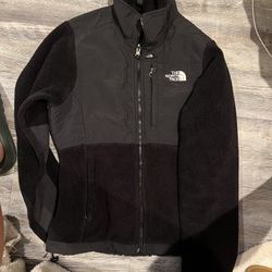 Northface Women’s Sweater 