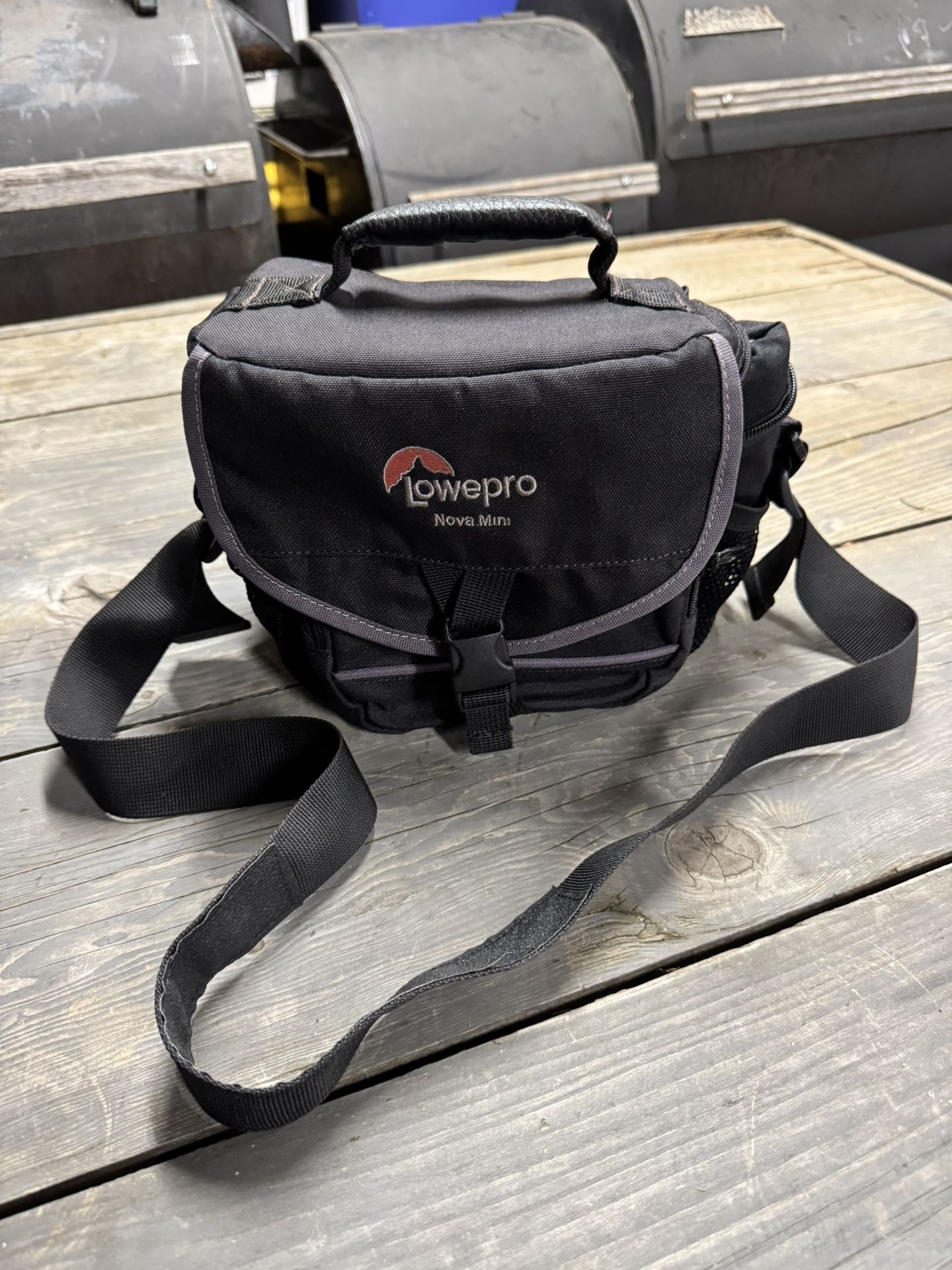 Lowepro Nova Mini AW Camera Bag
