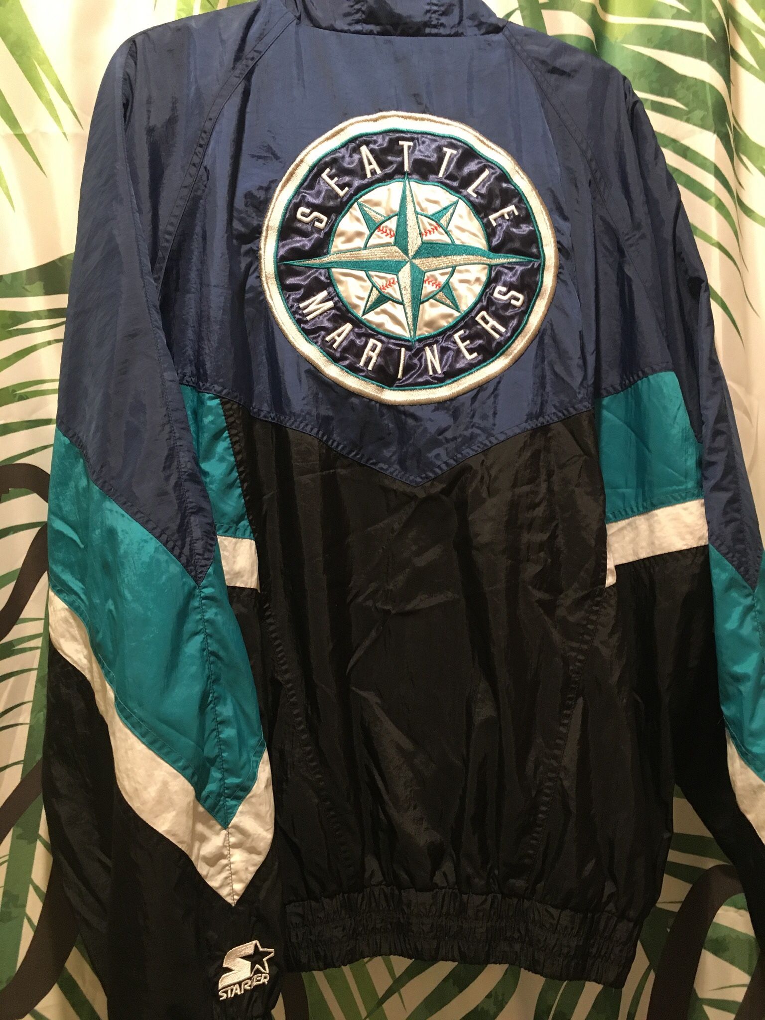 Vintage Seattle Mariners Jacket for Sale in Tacoma, WA - OfferUp