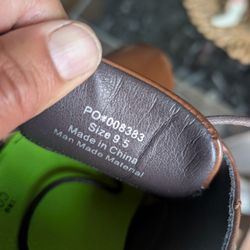 9.5 Brown Shoes