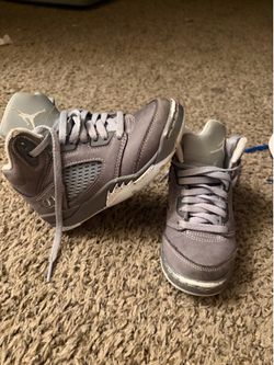 Toddler 10.5 Jordan’s 5 retro