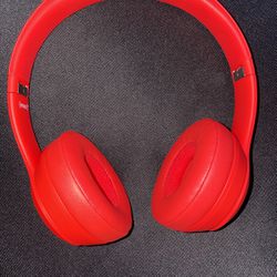Red Beats Solo3 Wireless Headphones