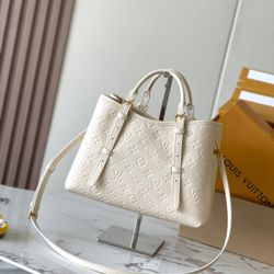 Beautiful Women Handbag
