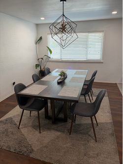 Wood dinning table