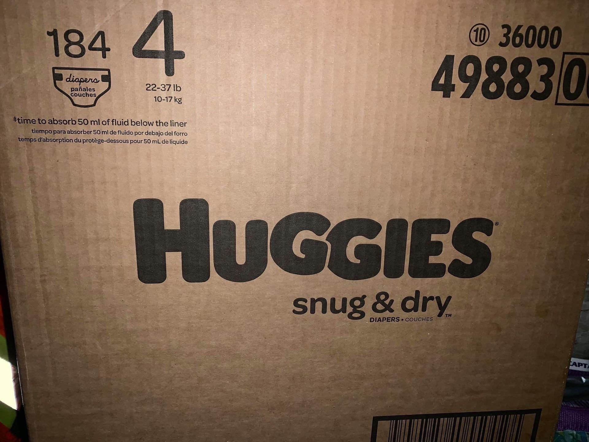Huggies diapers/pañales size 4 snug dry