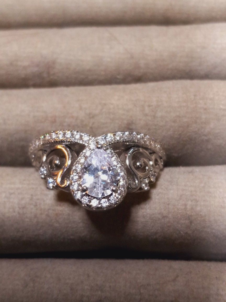 St.Silver "Crown Shaped"Ring W/Stones Sz 7.5