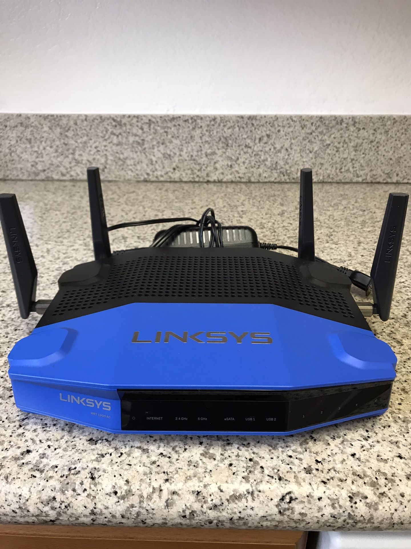 Linksys WRT1900AC WiFi Router