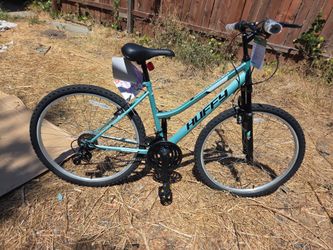 women's huffy mountain bikes size 26 $150 brand new