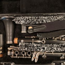 Artley 17S Beginner Clarinet