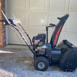 Very New 20-Inch SNO-TEK Snow Blower With 136 cc Engine