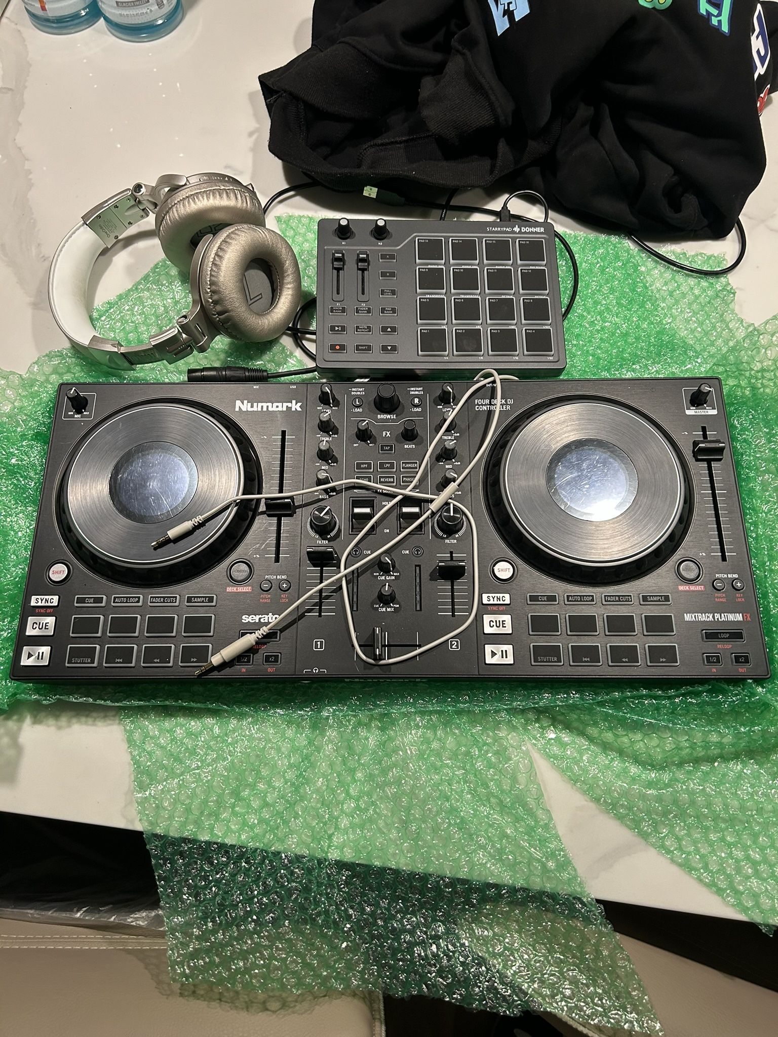 Numark Mixtrack Platinum FX 4-Deck DJ Controller With Brand New Headset And Synthesizer
