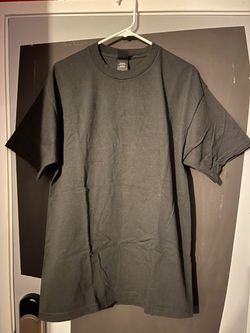 4 Men’s Hanes Beefy Shirts