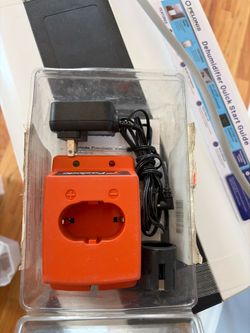 Paslode 6.0 - Volt Battery Charger