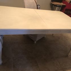 Farm Style Table 