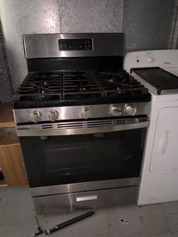 GE Stove/Oven
