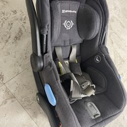 Uppababy Mesa Car seat 