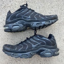 Nike Men’s Air Max