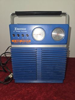 emerson 8 track player with tapes