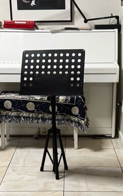 Stagg Collapsible Vented Music Stand, Heavy Duty