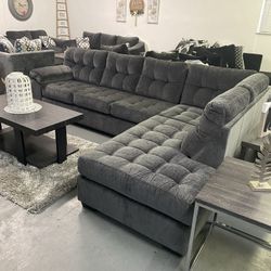 Grey Comfortable Sectional ‼️new In Stock‼️