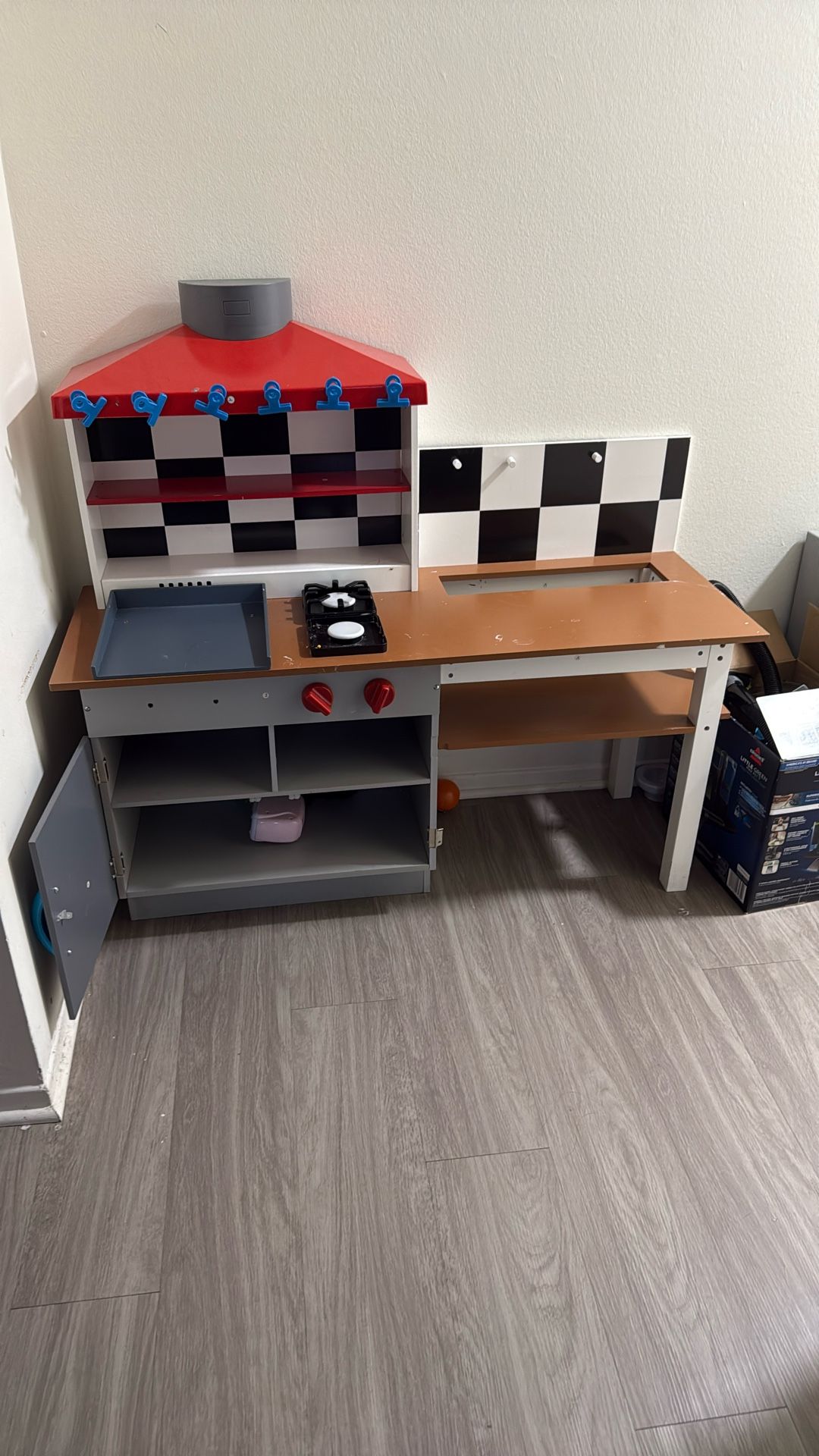 Kids Kitchen